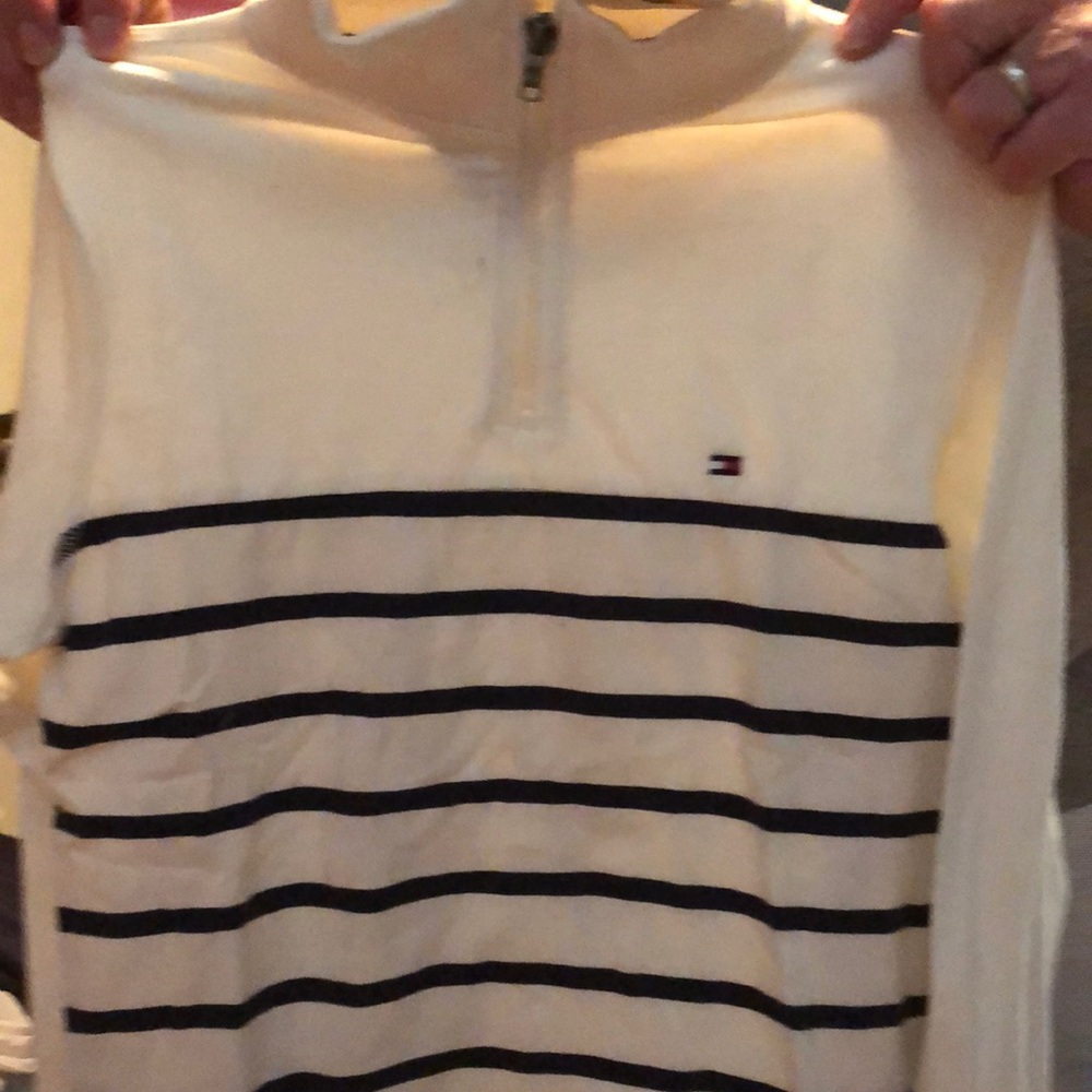 Tommy Hilfiger sweater boys size 10 new